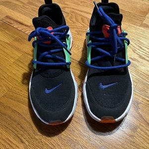 NIKE PRESTO